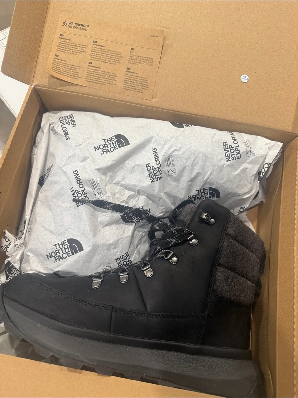 The North Face Bergen Leather Waterproof Winter boots